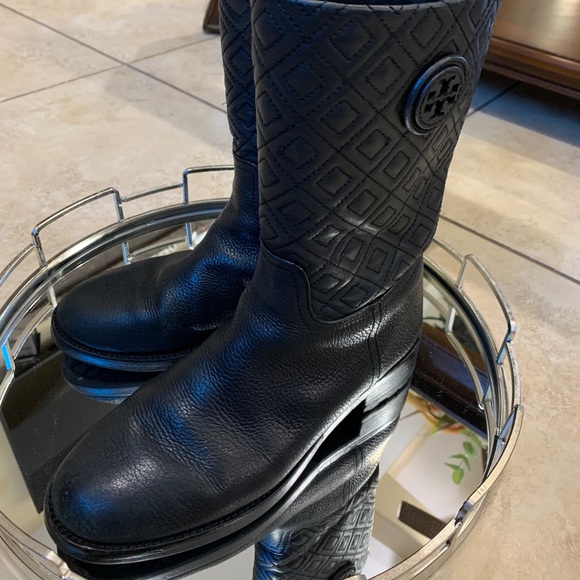 Tory Burch boots - Picture 9 of 11